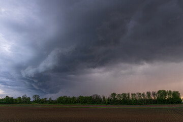 Wall Mural - approaching summer storm