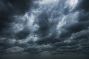 Wall Mural - dark clouds before a thunder-storm