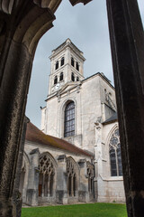 Wall Mural - Architecture of the cathedral of Verdun in France with its cloister