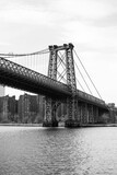 Fototapeta  - Manhattan bridge in black and white