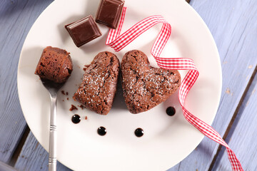 Sticker - delicious chocolate cake heart shape