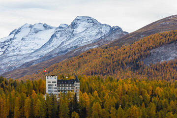 Sticker - Aerial view of an old lonely building in a fall fores