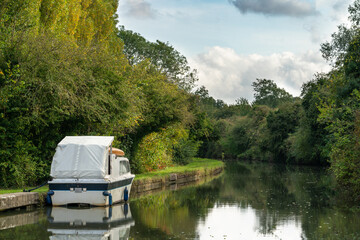 Canvas Print - Grand Union canal in Milton Keynes. England