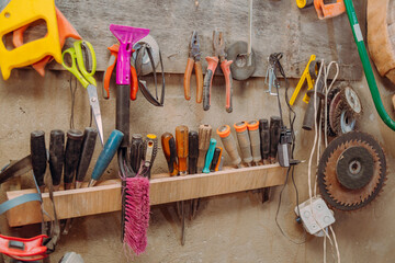 Set of tools for woodwork and sawing on shelves