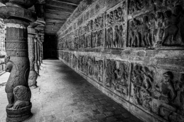 Wall Mural - Thiru Parameswara Vinnagaram or Vaikunta Perumal Temple is a temple dedicated to Vishnu, located in Kanchipuram in the South Indian state of Tamil Nadu - One of the best archeological sites in India