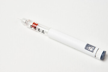 Wall Mural - Insulin pen with insulin medicine on white background