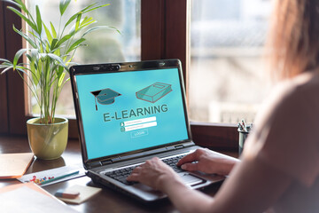 Sticker - E-learning concept on a laptop screen