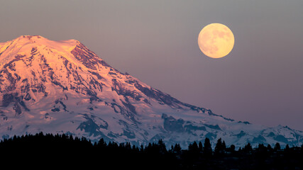 full moon over Mt Rainier 