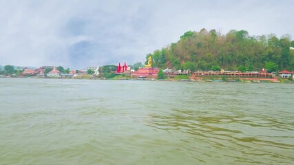 Canvas Print - The bank of Sop Ruak, Golden Triangle, Thailand