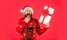 Santa, Please Stop Here. Its Christmas Time. Gifts And Presents Preparation. New Year Party. Mature And Brutal Hipster In Santa Claus Hat. Happy Bearded Man In Sweater. Surprise For Xmas Holiday