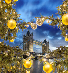 Fototapete - Tower Bridge with Christmas tree in London, England, UK