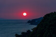 romantischer Sonnenuntergang an der Makarska Riviera in Kroatien