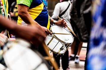 bateria, escola, samba, escola de samba, carnaval, enredo,  sambista, musico, desfile,  mestre, mestre de bateria, tantã,  repique, surdo, passista 