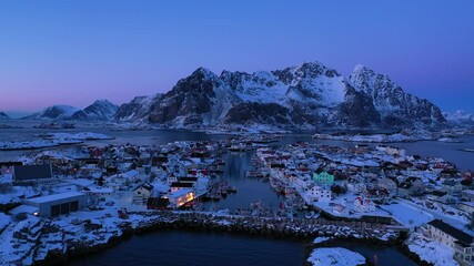 Wall Mural - The fishing village Henningsvær in Lofoten, Norway.
Photo: Marius Fiskum