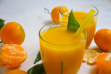 Canvas Print - tangerine juice, fruit in a glass