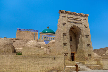 Wall Mural - Facade of mausoleum of Pahlavan Mahmoud, medieval poet and champion-pahlevani, Khiva, Uzbekistan. Despite modesty of external facade, this is one of main tourist attractions of city