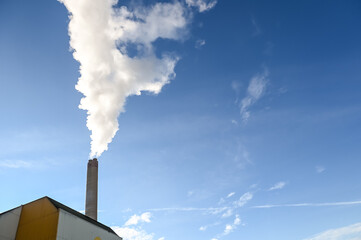 Canvas Print - Environnement fumée pollution cheminée air carbone ozone industrie Brussels