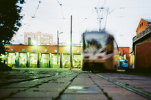 Tramway In Mouvement Parking N The Garage 