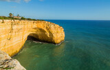 Fototapeta Do akwarium - Cliffs in the Coast of Algarve