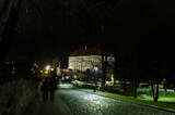 Fototapeta Dmuchawce - Sandomierz nocą 
