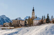 Ftan, Dorf, Kirche, Dorfkirche, Engadiner Dorf, Unterengadin, Alpen, Graubünden, Winter, Wintersport, Winterwanderung, Schweiz
