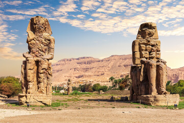 Wall Mural - The Colossi of Memnon statues of the Pharaoh Amenhotep, Theban Necropolis, Luxor, Egypt