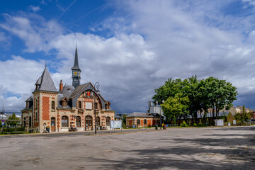 Wall Mural - Senlis