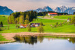Landschaft im Allgäu bei Füssen im Frühling