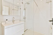 © Casa imágenes - Design of stylish cozy bathroom with modern shower