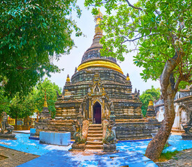 Canvas Print - The old Chedi of Wat Pa Pao temple, Chiang Mai, Thailand