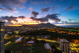 Fototapeta Tęcza - Morning Sunrise behind Diamond Head crater with Koko Head in Honolulu, Oahu