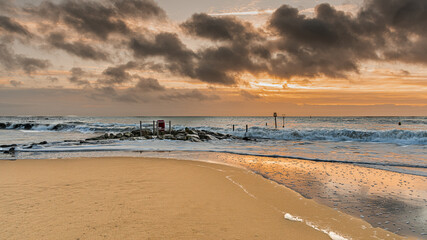 Wall Mural - Beautiful landscape of the Branksome Chine break-water in Poole, UK