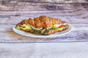 Canvas Print - Closeup shot of a plate of the delicious dish on the table