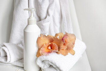 Wall Mural - Spa composition with bath accessories and Thai orchid flowers.