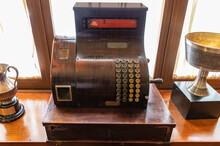 Old Wooden Cash Register With Round Keypad And Crank