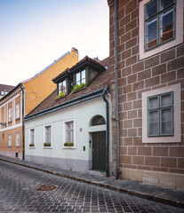 Wall Mural - Nice medieval houses in the old town of Budapest, in the castle