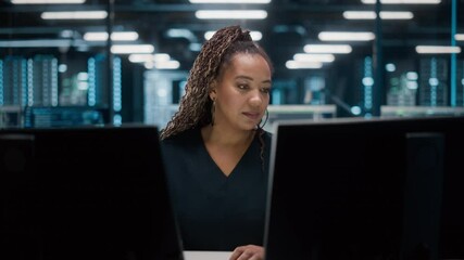Aufkleber - Portrait of African American Female IT Specialist Working on Desktop in Data Center. System Administrator Works on Web Services, Cloud Computing, Server Analytics, Cyber Security Maintenance, SAAS