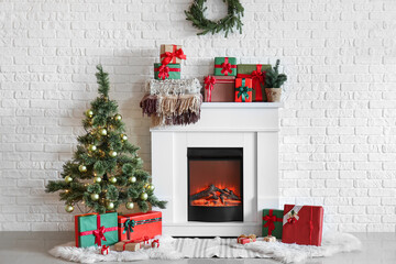 Sticker - Fireplace with beautiful decorations and Christmas tree in living room