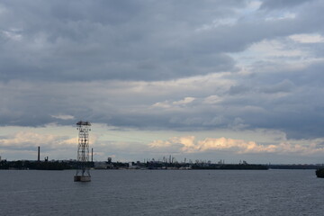 Wall Mural - dramatic sky over the river