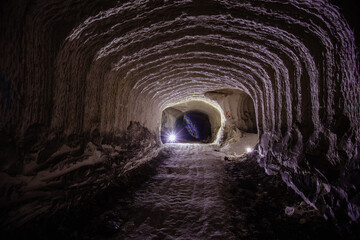 Canvas Print - Chalky mine tunnel with traces of drilling machine, Belgorod, Russia