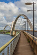 Ponte Juscelino Kubitschek, também conhecida como Ponte JK. Fica em Brasília e é obra dos arquitetos Alexandre Chan e Mário Vila Verde.