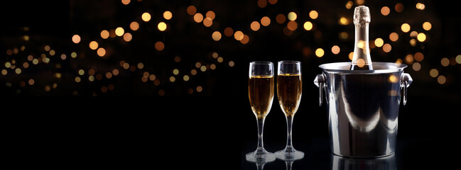 Canvas Print - New years eve celebration background with champagne