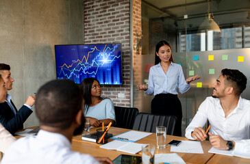 Aufkleber - Multiethnic Group Of Business People Communicating During Corporate Meeting In Office