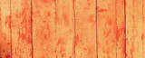 Fototapeta  - Naturalne Tło starych obdartych z farby drzwi z drewnianych desek. Brązowo rude tło.	