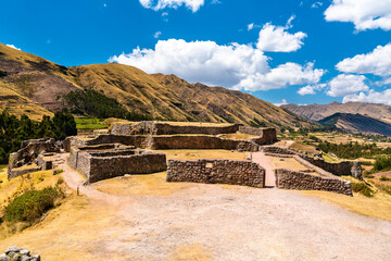 Fototapete - Puka Pukara Fortress in the Cusco Region of Peru