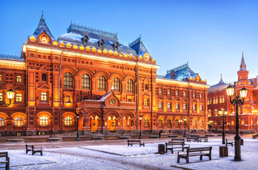 Wall Mural - Historical Museum near the Moscow Kremlin in the light of evening illumination