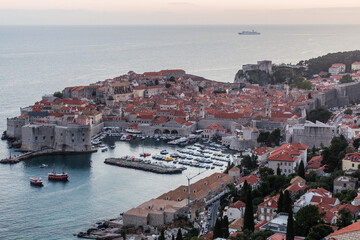 Wall Mural - Evening aerial view of the old town of Dubrovnik, Croatia