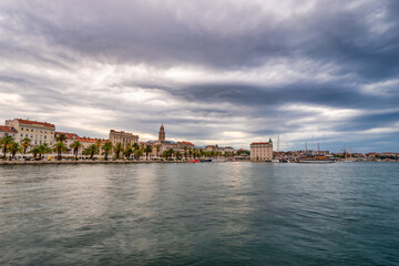 Sticker - Riva promenade with Diocletian Palace at sunrise in Split, Croatia