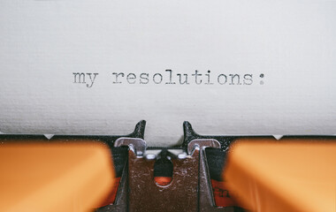 Aufkleber - Old Typewriter with following text on paper - my resolutions. new years concept