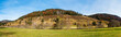 Menzenschwand im Südschwarzwald. Idyllisch malerisch Naturschutzgebiet am Südhang des Feldberges. Berge, Wälder und unberührte Wiesen in Herbstfarben